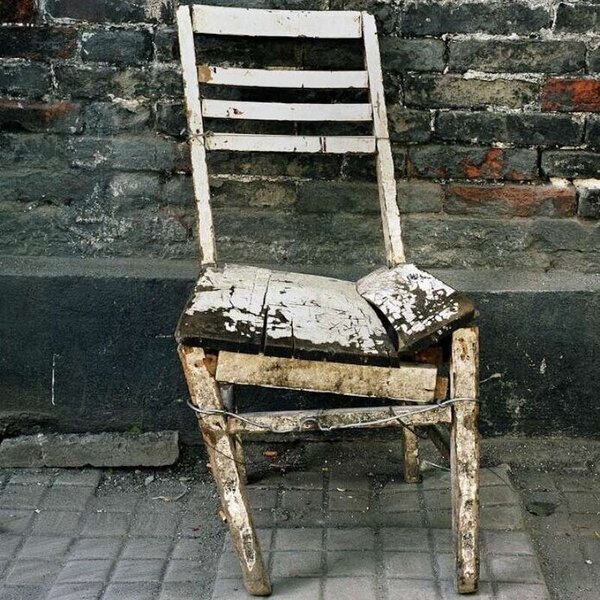 Антикварный стул